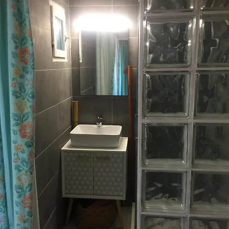 Un Jardin Pres De La * Йер